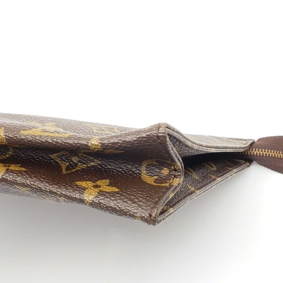 100% Authentic Louis Vuitton Poche toilette 26 Canvas Cosmetic Pouch 140-121324 - Picture 7 of 14